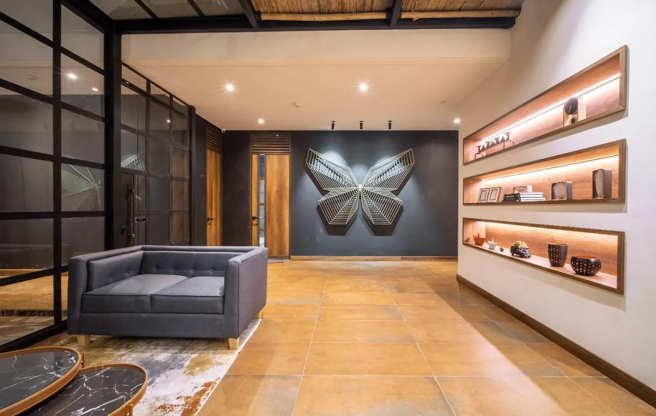 Beautiful Loft In Candelaria Богота